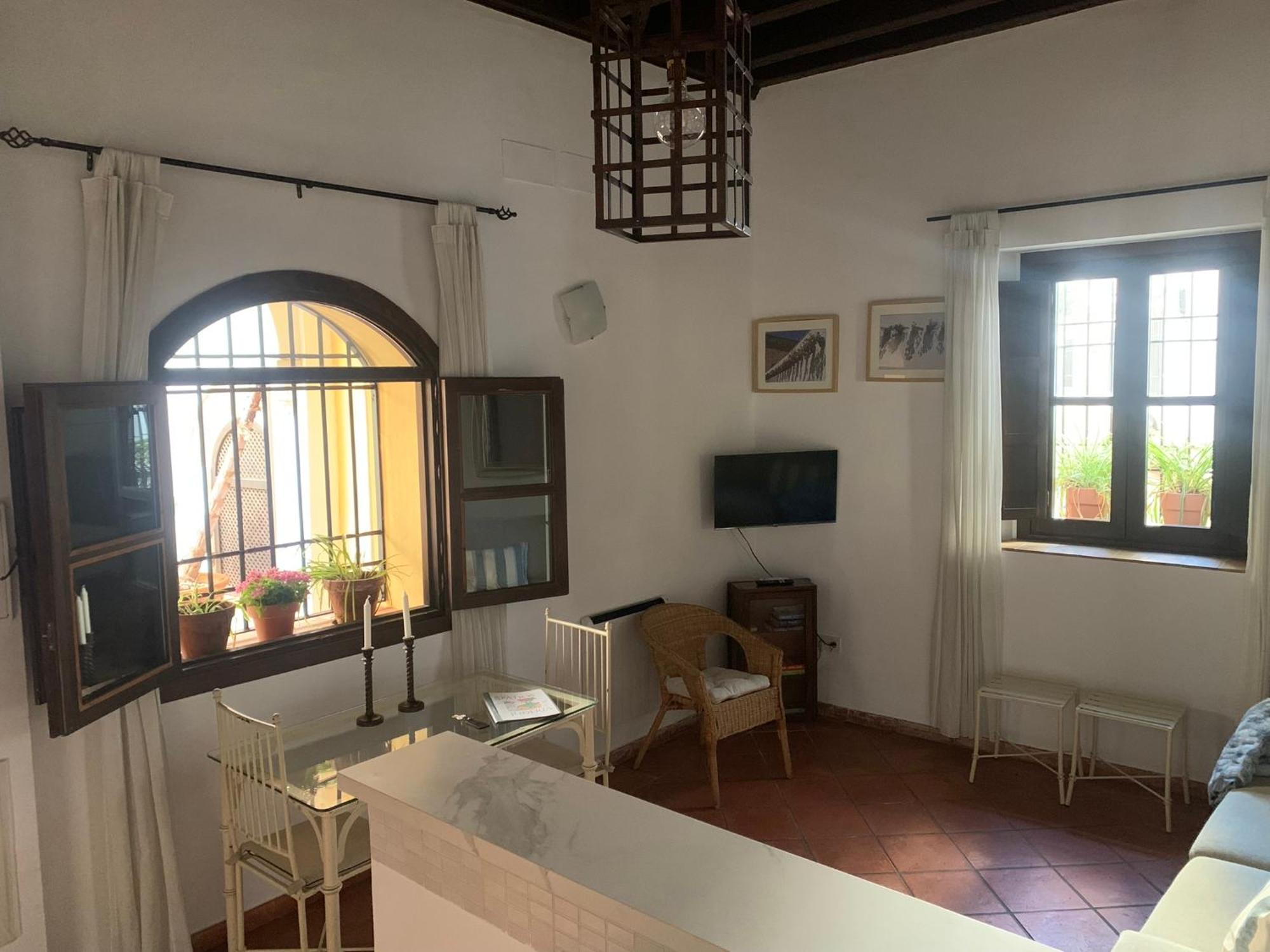 Apartamentos Los Patios De La Juderia Kordoba Bagian luar foto